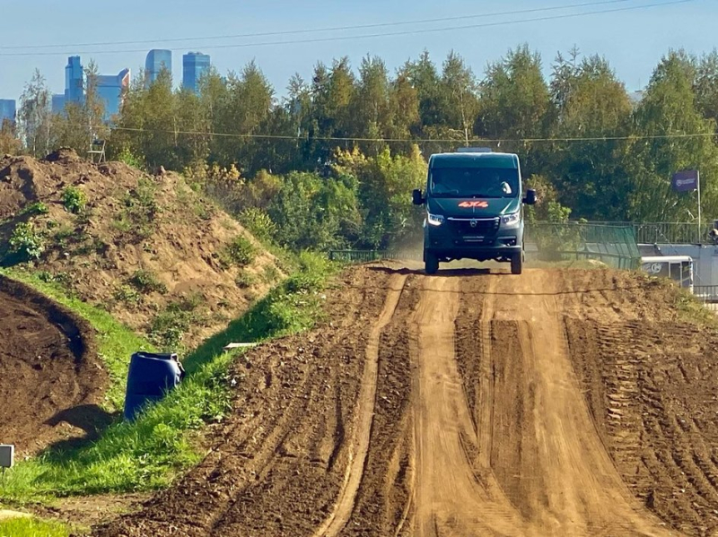 Ходовые испытания полноприводного «Соболя NN 4×4» в Москве